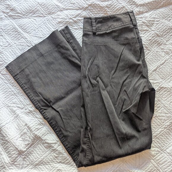 Style&co Gray Flare Leg Dress Pants, Sz 6 - Picture 2 of 4